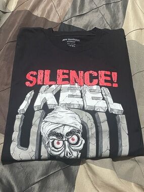 Dunham Black Short-Sleeve Tee with Red 'SILENCE!' and Gray Skull Graphic